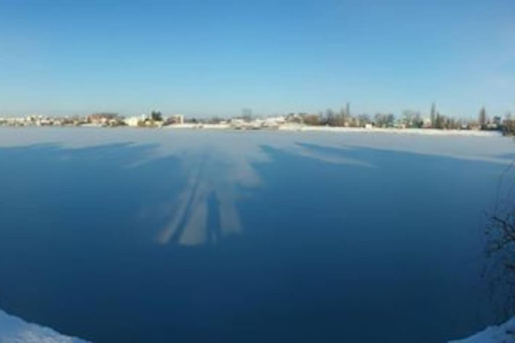 Topsenec-Lakeside Home Senec Exterior foto