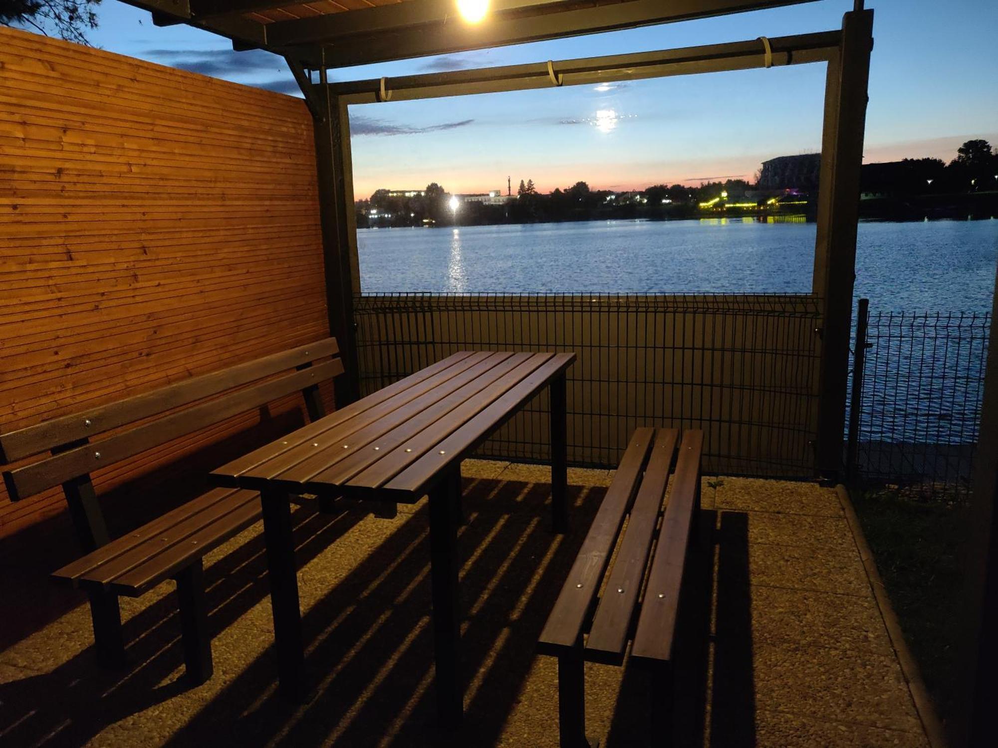 Topsenec-Lakeside Home Senec Exterior foto