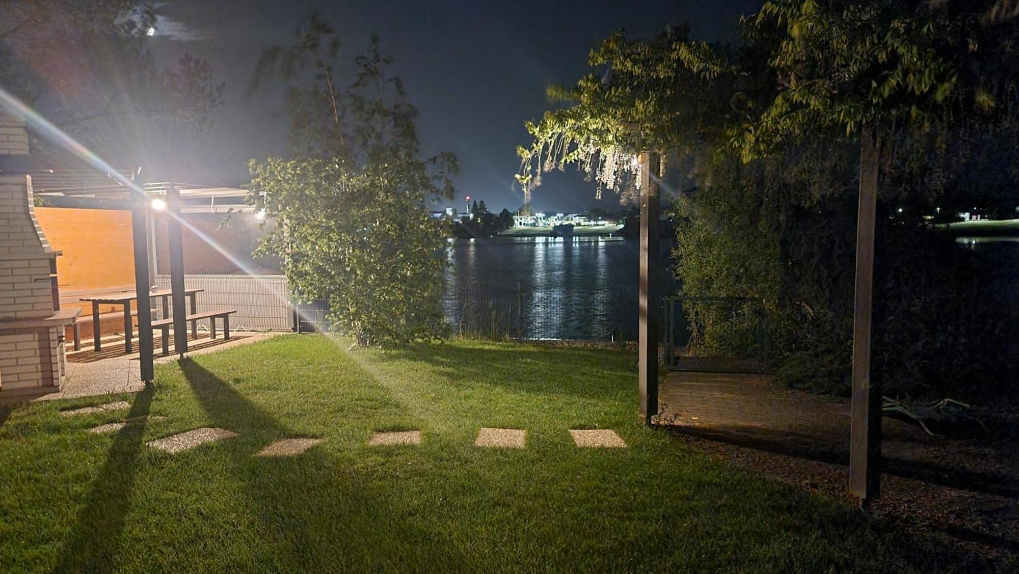 Topsenec-Lakeside Home Senec Exterior foto